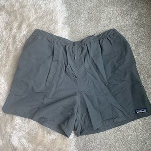 Patagonia mens baggie’s shorts